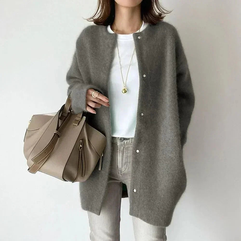 Vanna™ | Elegant Buttoned Jacket