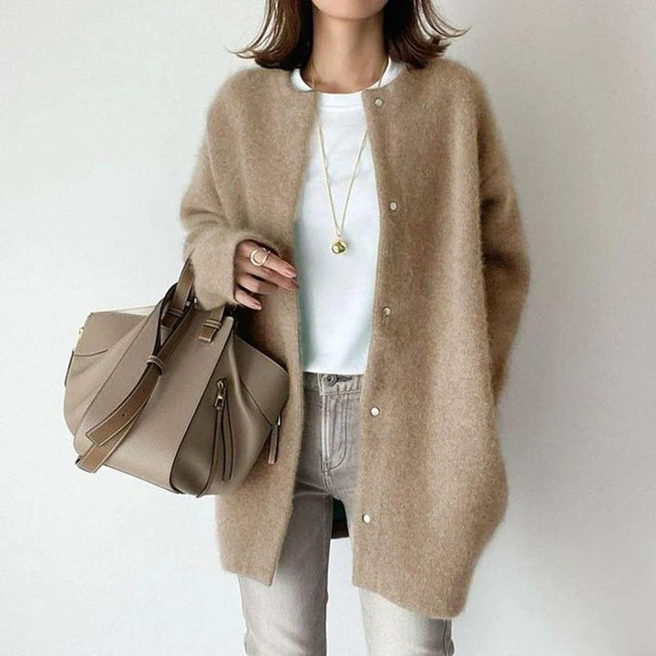 Vanna™ | Elegant Buttoned Jacket